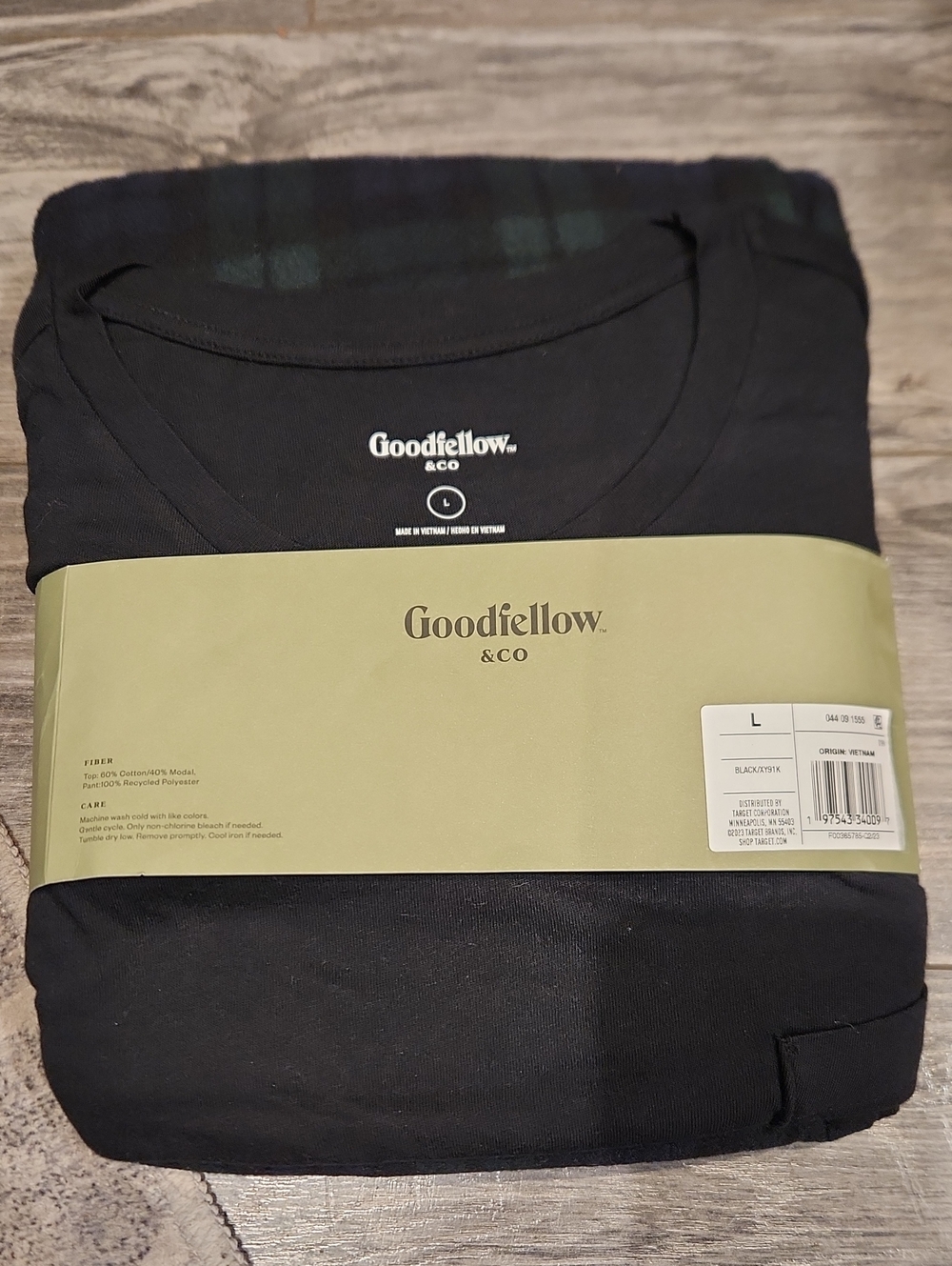 NWT Goodfellow & Co Black & Green 2pc PJ Set